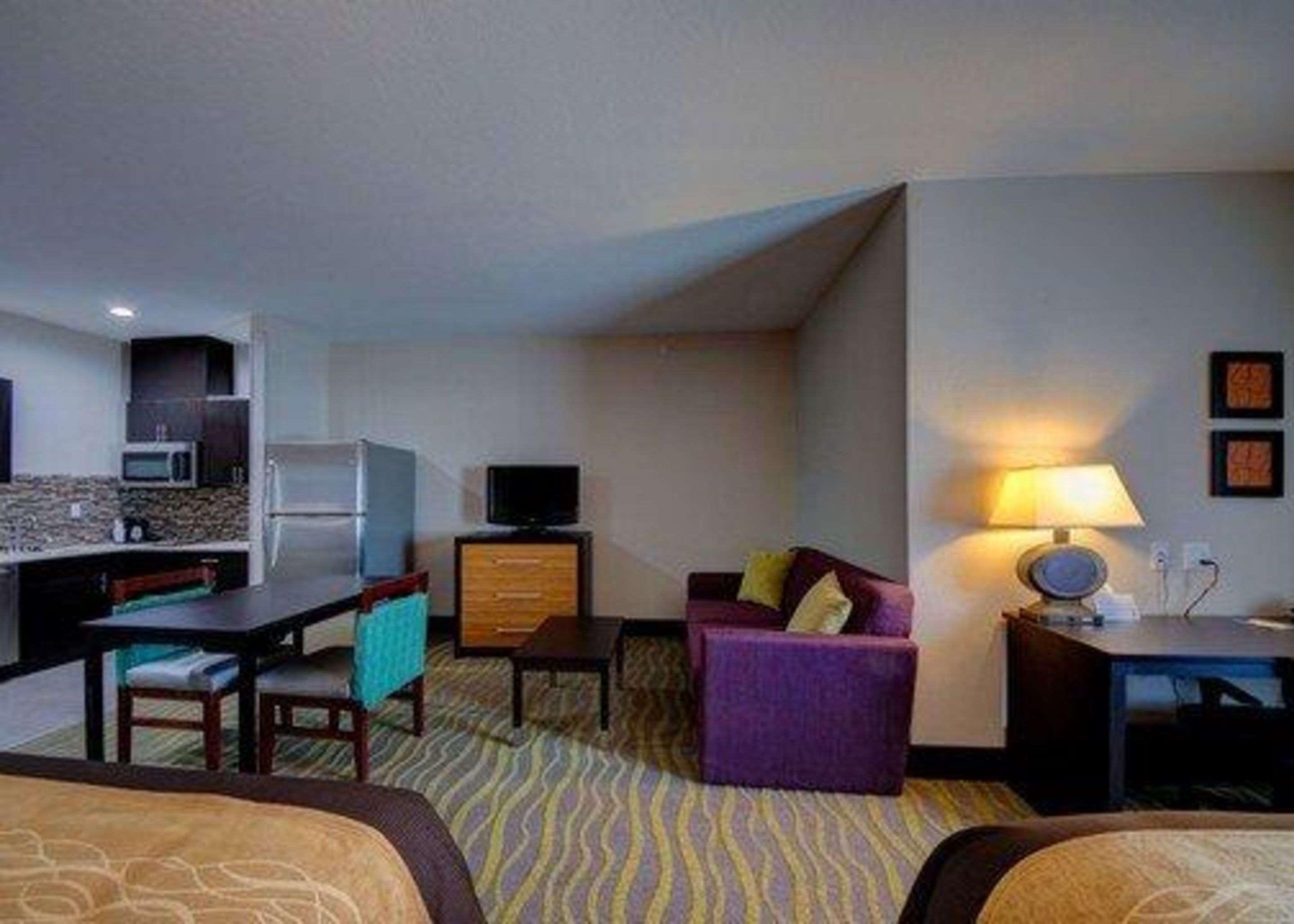 Comfort Inn & Suites Tulsa I-44 West - Rt 66 Oakhurst Exterior photo